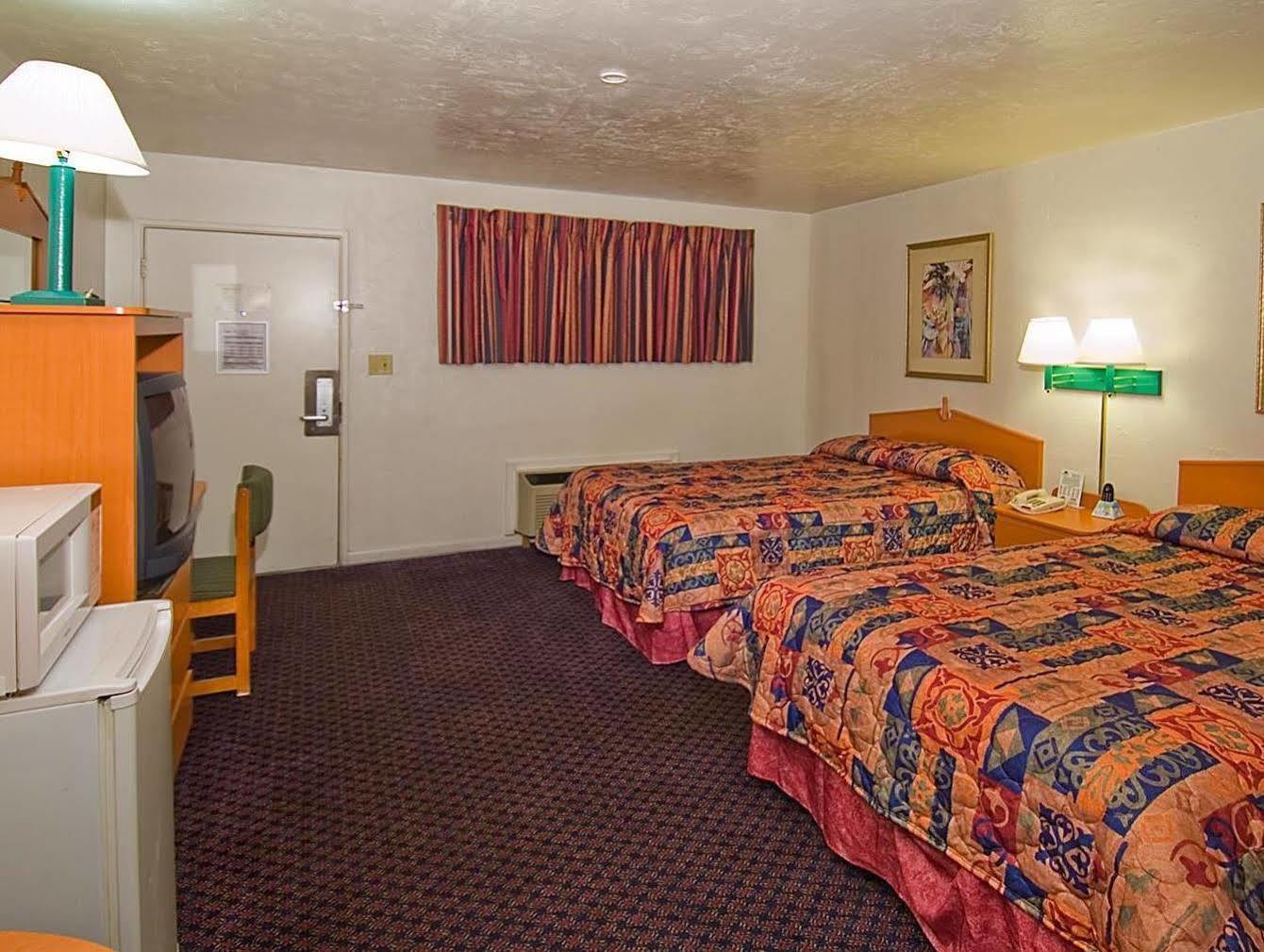 America'S Best Value Inn - Γκέινσβιλ Εξωτερικό φωτογραφία